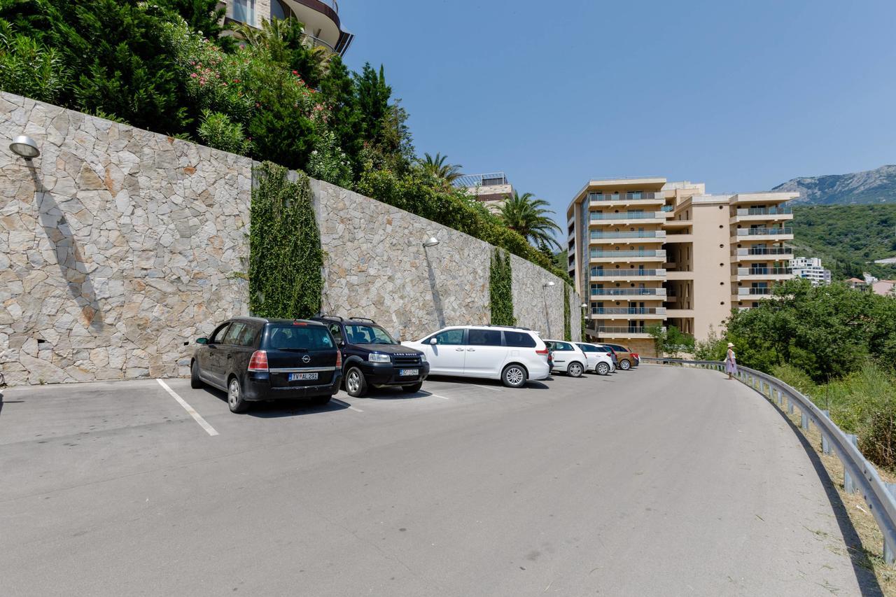 Lux Apartments Harmonia Budva Exterior foto